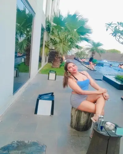 Escort Sidlaghatta